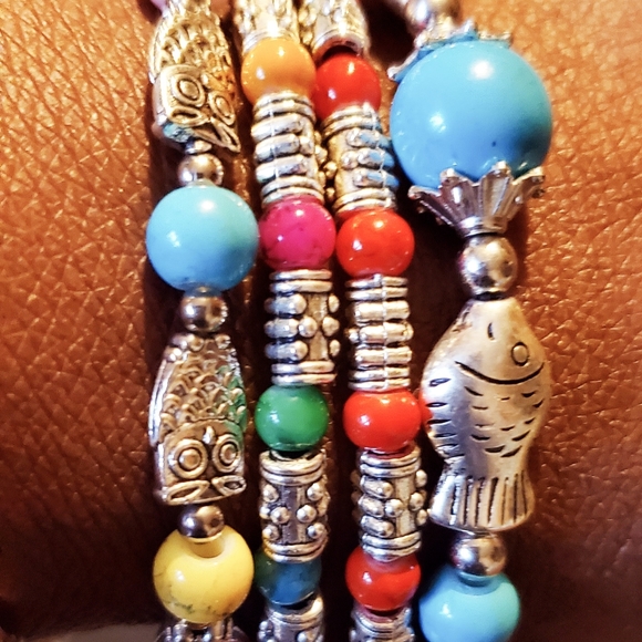 Unbranded Jewelry - 💥SALE 3 for $35💥 (4) Silver Plated Bracelets